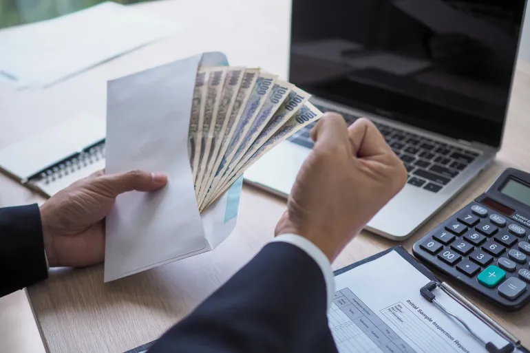 كيف تضع خطة مالية واقعية لعام كامل وتحافظ عليها خطوة بخطوة