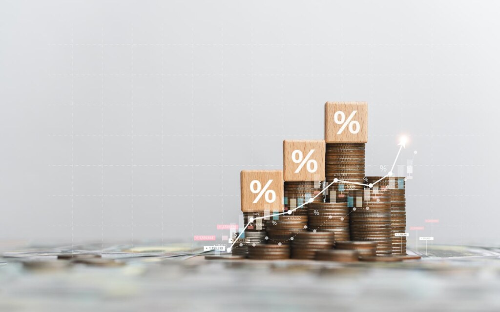 الاستثمار البسيط: حقيقة أم وهم؟ تفكيك الأسطورة وبناء الثروة بسهولة