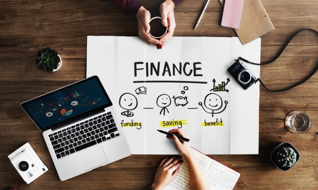 لماذا يجب أن تبدأ الاستثمار في العشرينات من عمرك؟ الاستثمار المبكر هو سر بناء الثروة