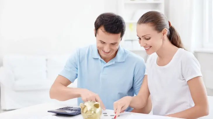 بناء خطة مالية للعائلة: استراتيجيات الأمان والرفاهية المستدامة