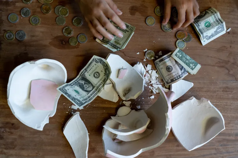 الادخار للسفر: كيف تقضي عطلة أحلامك دون ديون؟