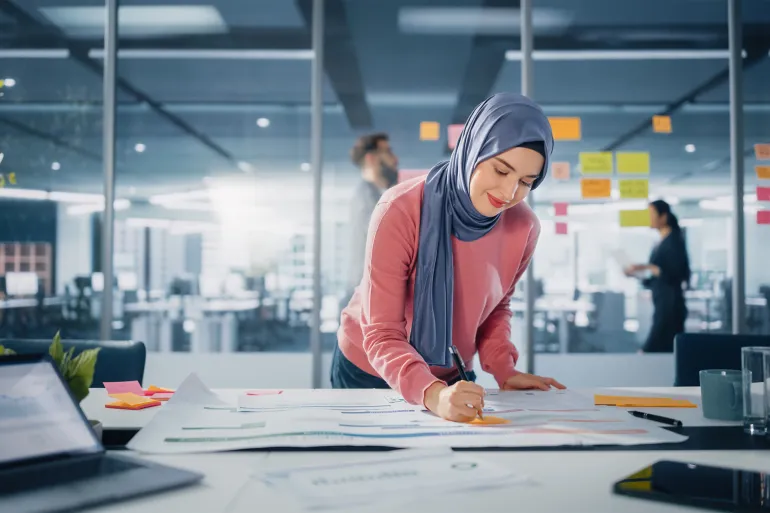 دليلك للاستثمار في نفسك: لماذا يعتبر أفضل استثمار لا يخسر أبداً؟